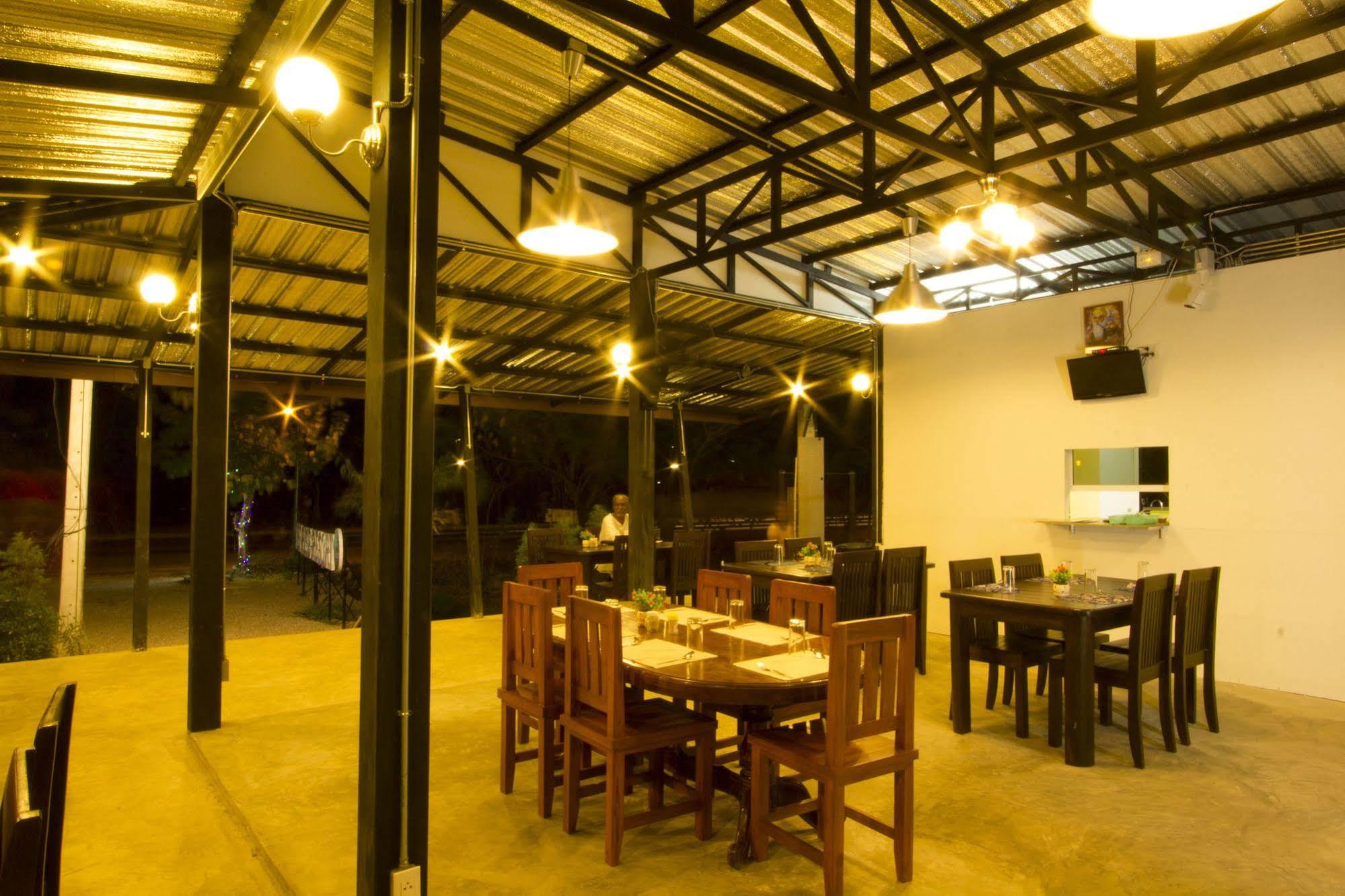 The Rise Resort Sukhothai Buitenkant foto